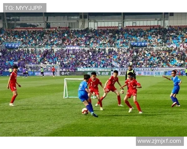 顾思思足球之路：从青涩少女到绿茵场上的闪耀明星